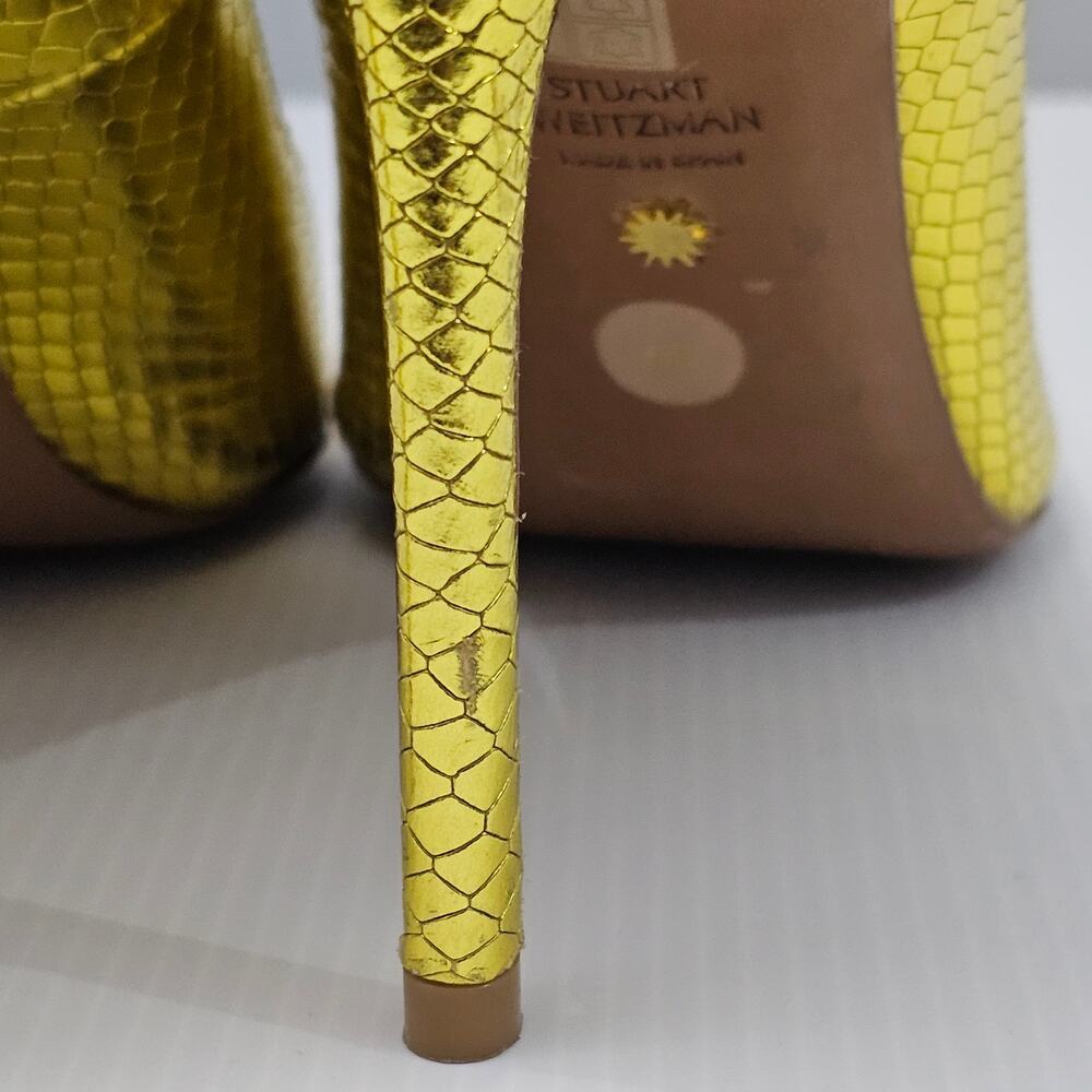 Stuart Weitzman Metallic Yellow Snakeskin Pointed-Toe Pumps - Picture 10 of 16